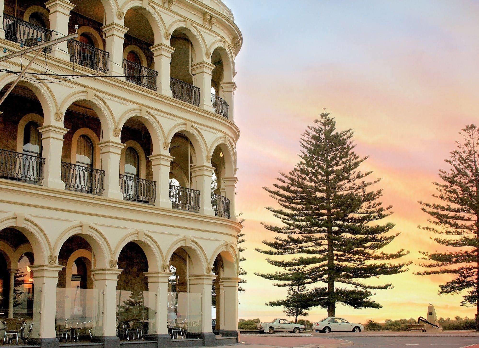 Largs Pier Hotel Adelaide Exterior photo